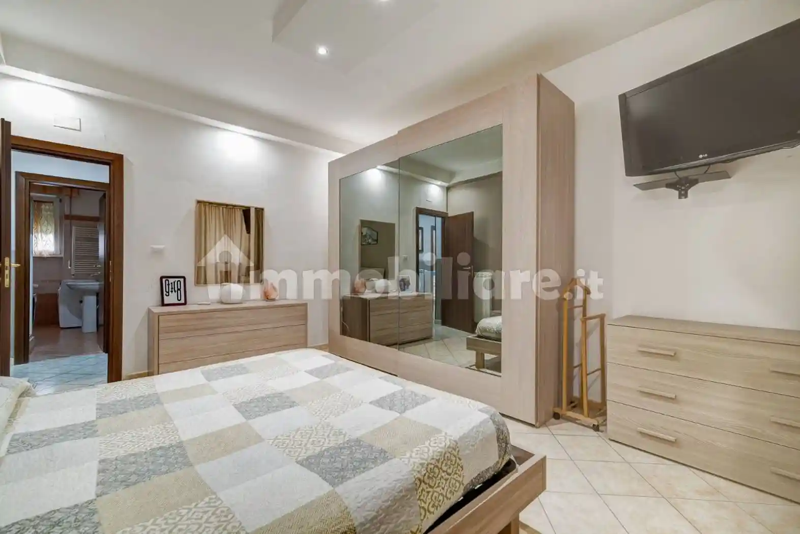 Trilocale piazzale Giuseppe Di Vittorio 67, Campo dell'Oro, Civitavecchia - foto 2