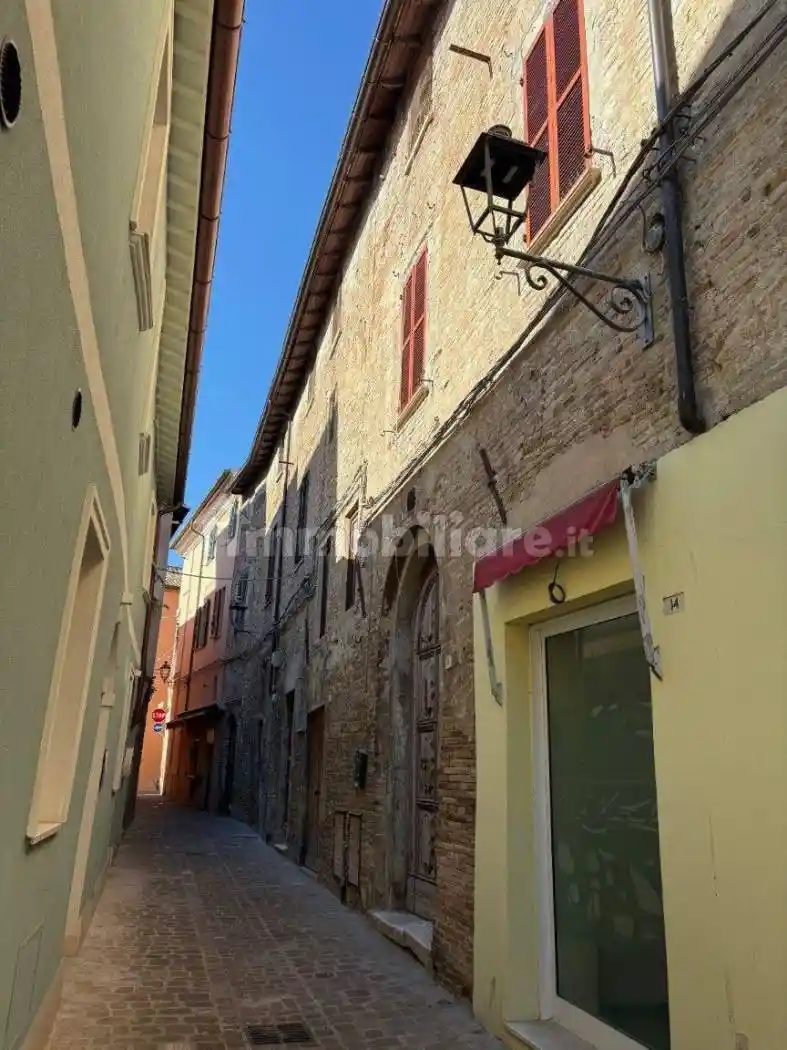 Appartamento via Giorgi, Centro Storico, Fano - foto 2