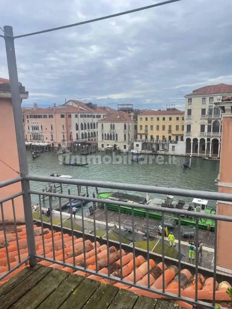 Appartamento in vendita a Venezia