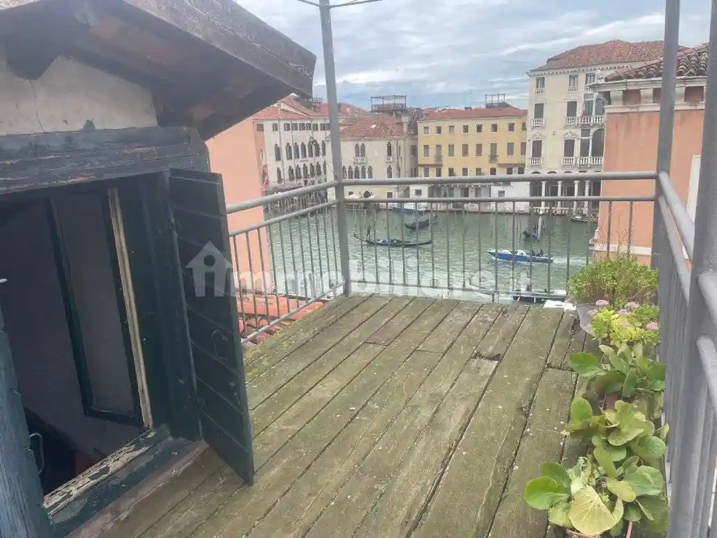 Trilocale Sotoportego de l'Erbaria, Rialto, Venezia - foto 2