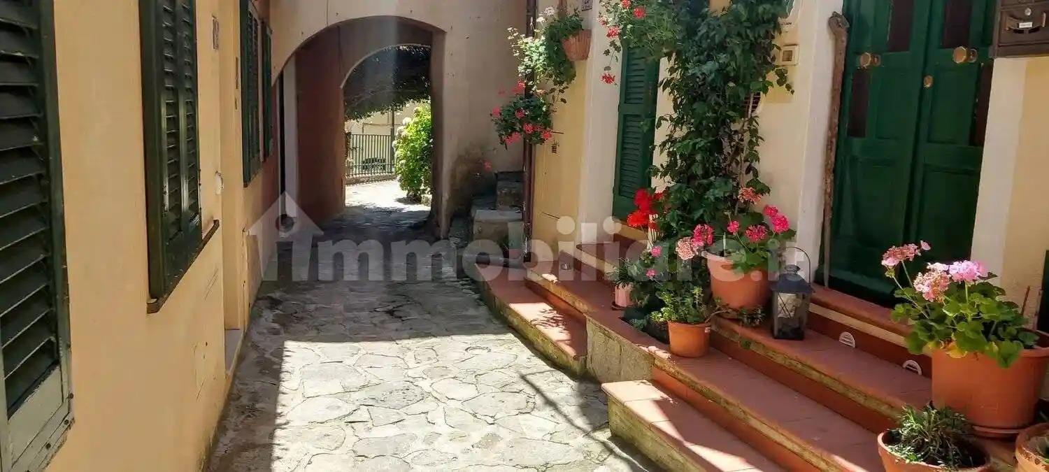 Appartamento in vendita a Marciana