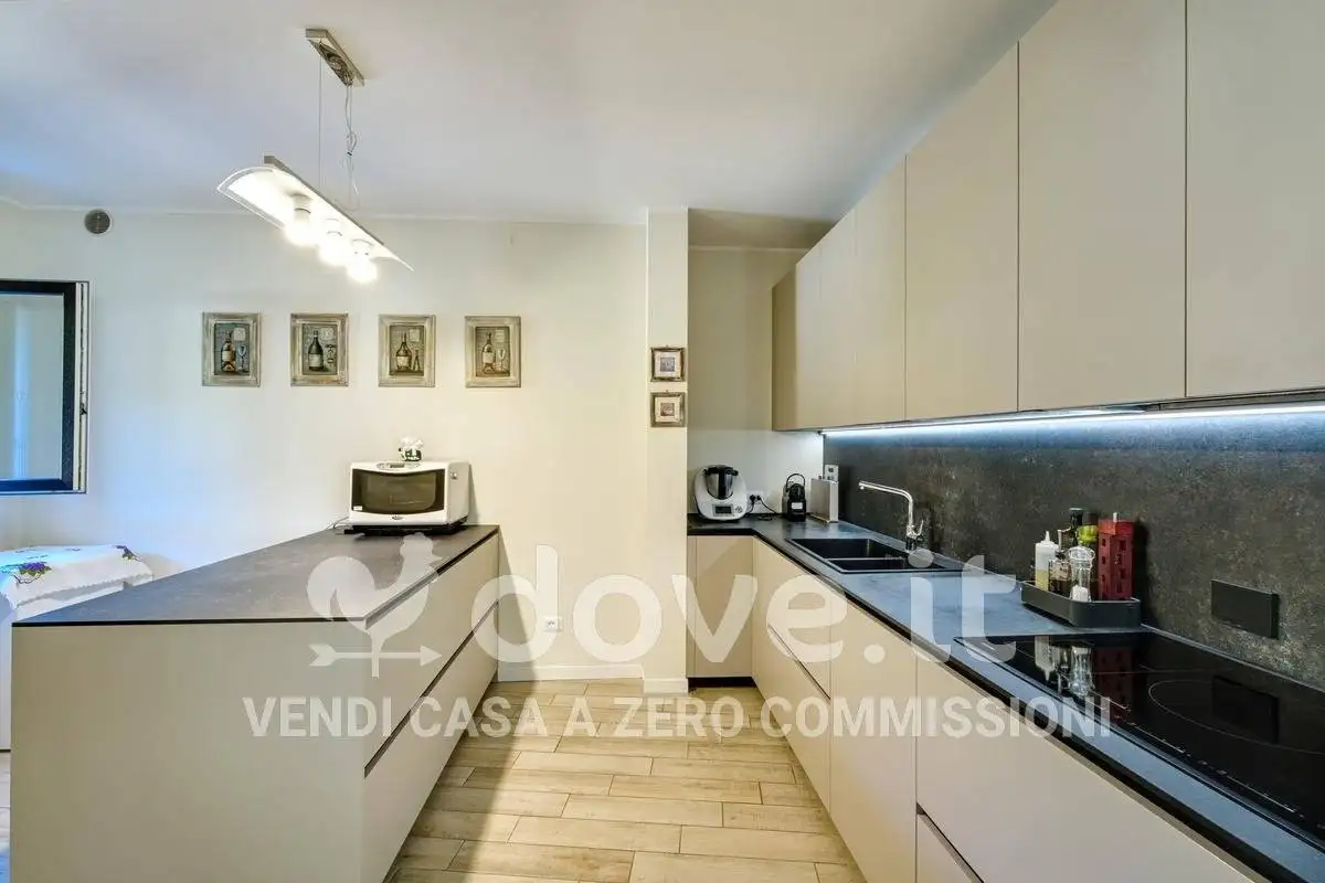 Appartamento in vendita a Canzo