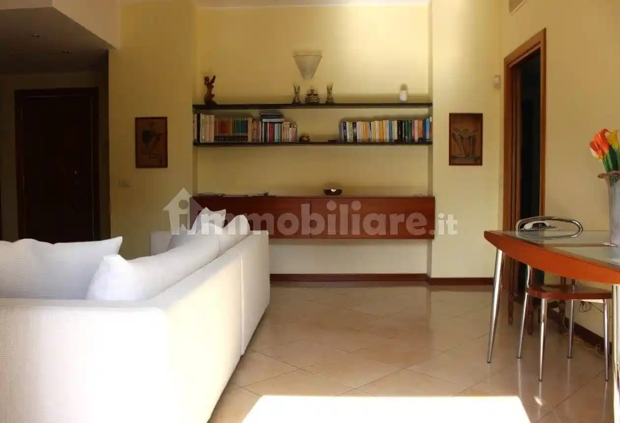 Quadrilocale via Venezuela 9, Gallaratese, Milano - foto 5