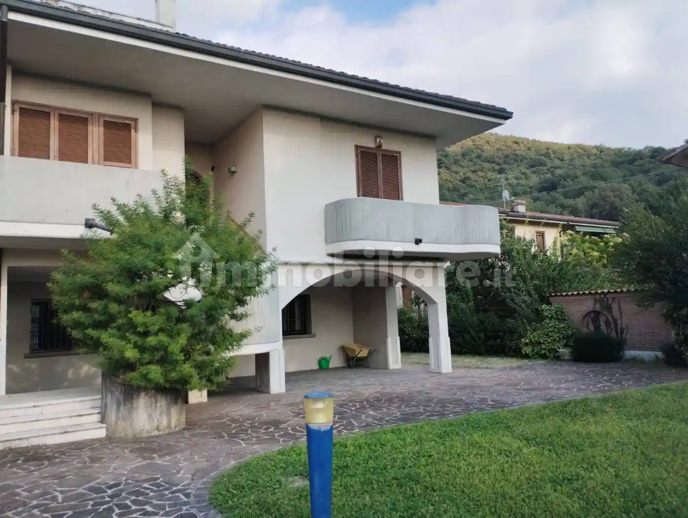 Villa in vendita a Cellatica