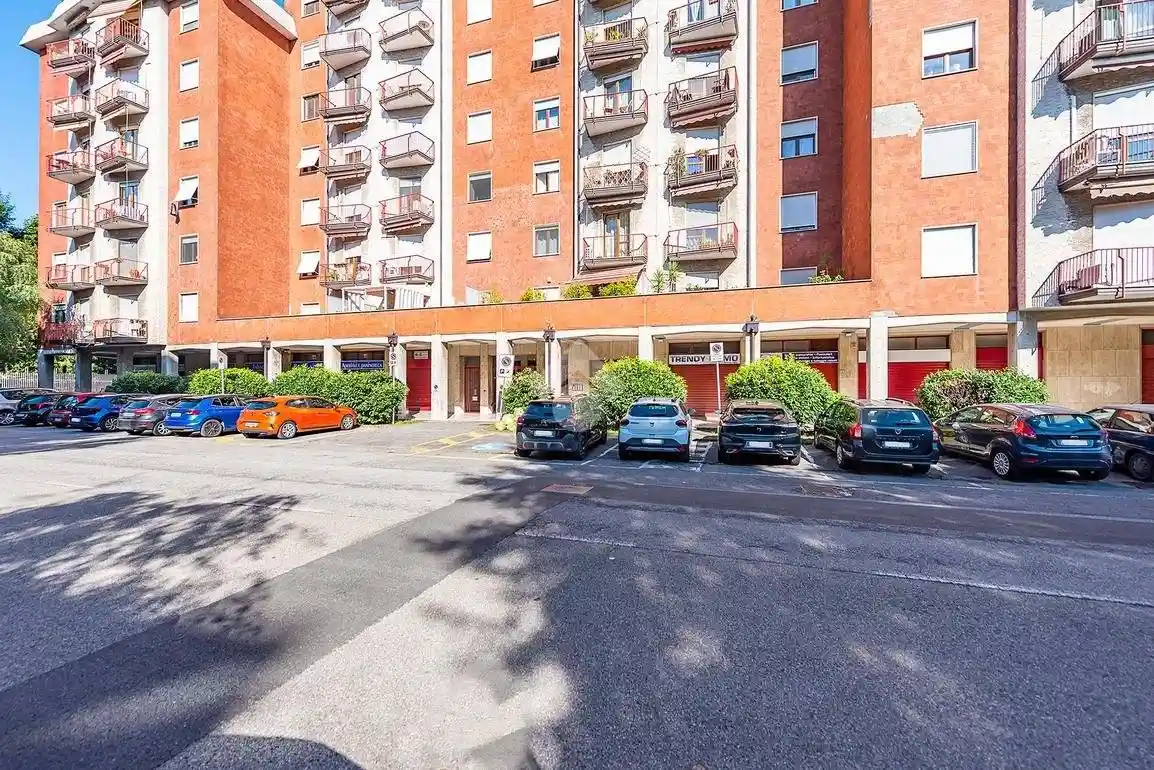 Appartamento in vendita a Lainate