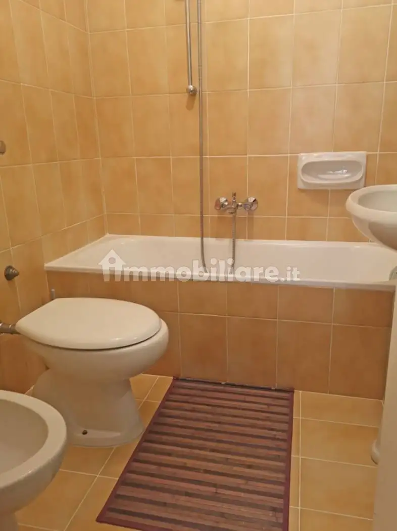 Trilocale via Giuseppe Bontà 13, Centro Storico, Chiavari - foto 5