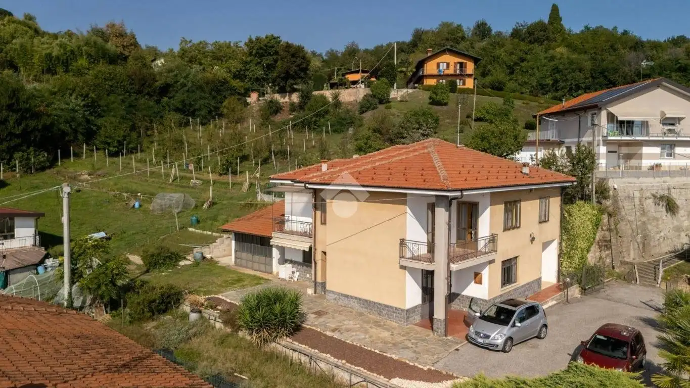 Villa in vendita a Verzuolo