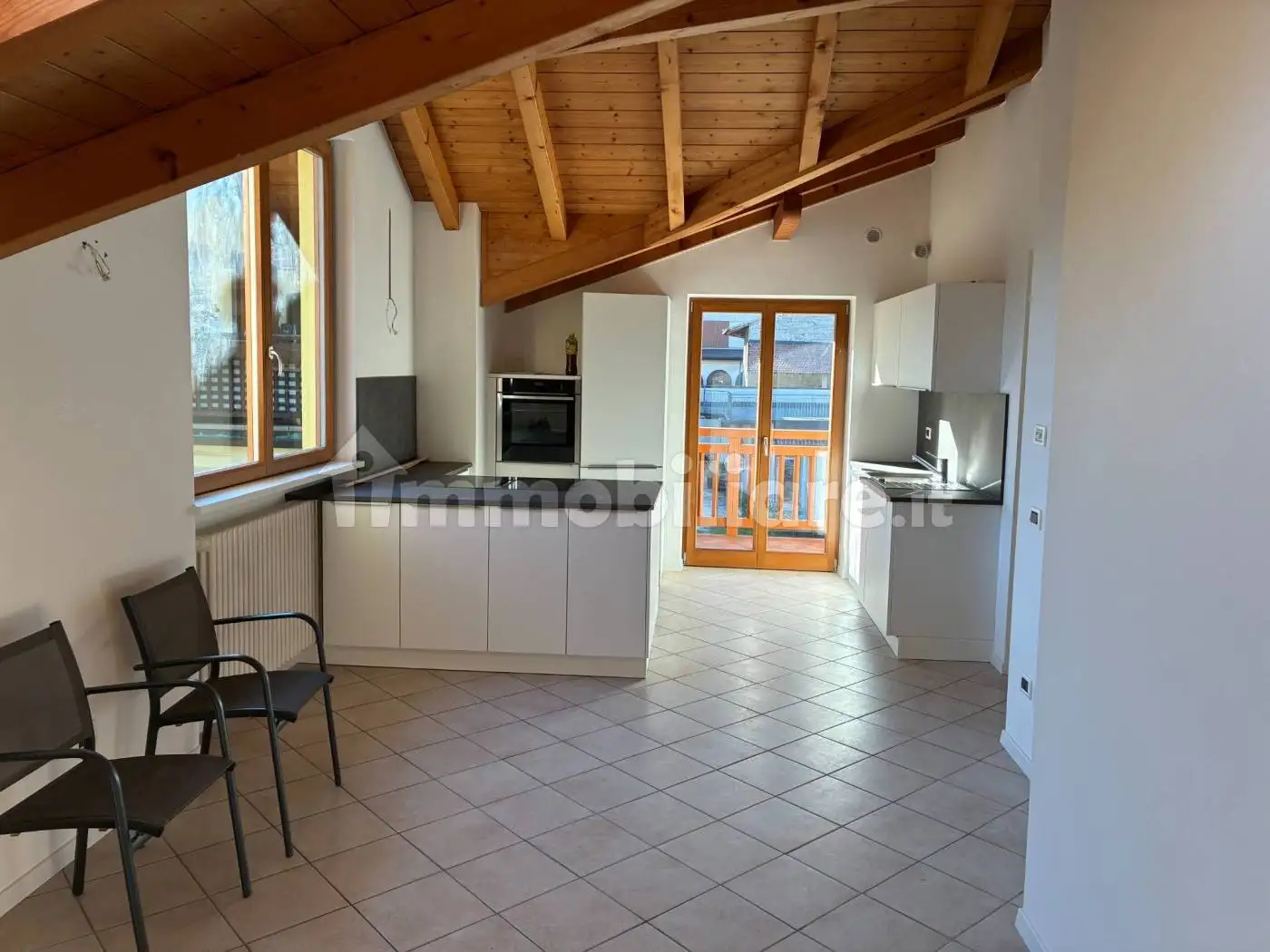 Appartamento in vendita a Roverè della Luna