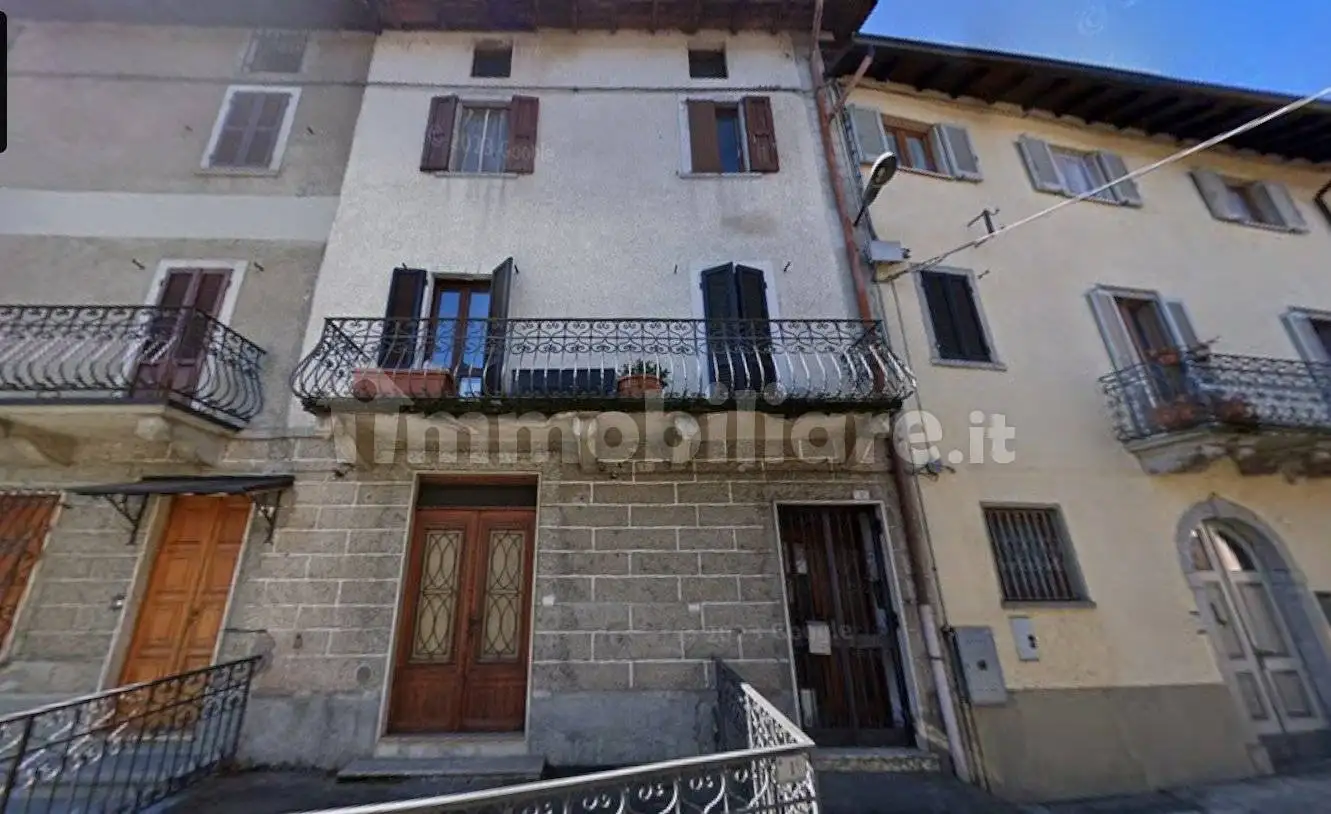 Appartamento in asta a Sant'Omobono Terme