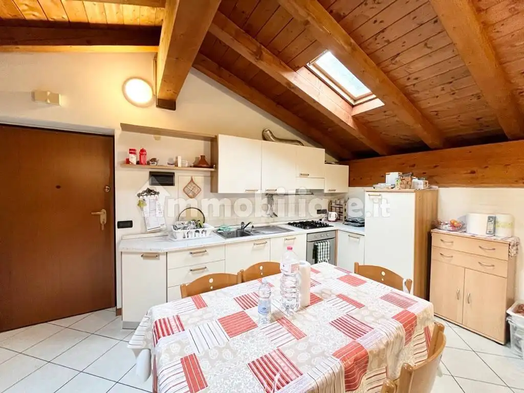 Mansarda via Pontara 8, Peri, Dolcè - foto 3