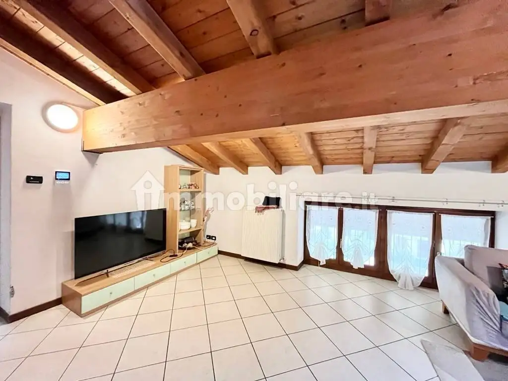 Mansarda via Pontara 8, Peri, Dolcè - foto 4