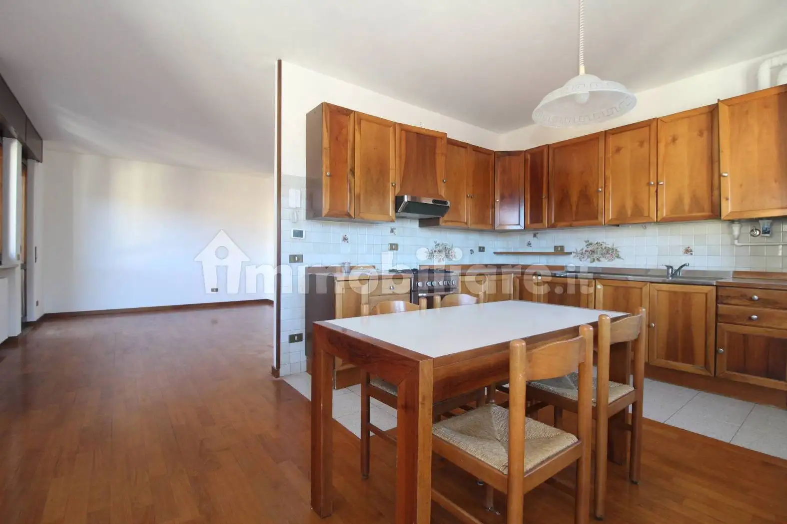 Appartamento Contrada Facchini, Centro, Castelgomberto - foto 2