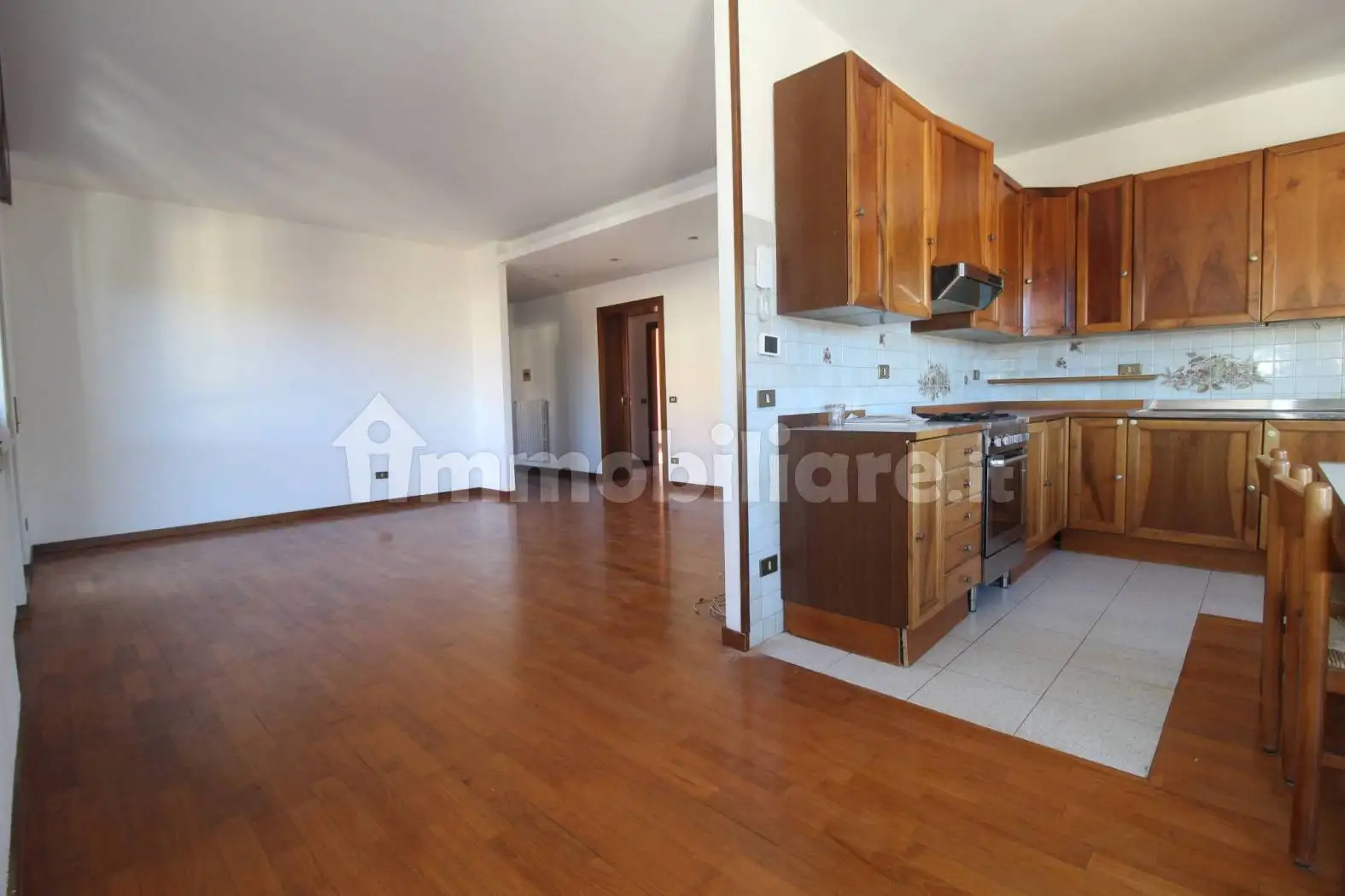 Appartamento Contrada Facchini, Centro, Castelgomberto - foto 4