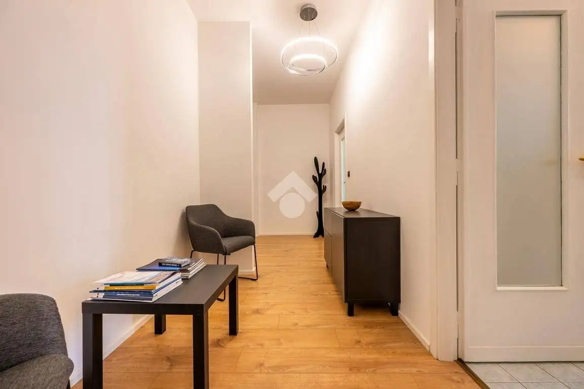 Bilocale corso Xxvii Aprile 5, Centro, Saluzzo - foto 3