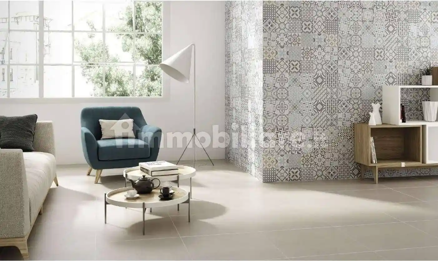 Appartamento in vendita a Capraia e Limite