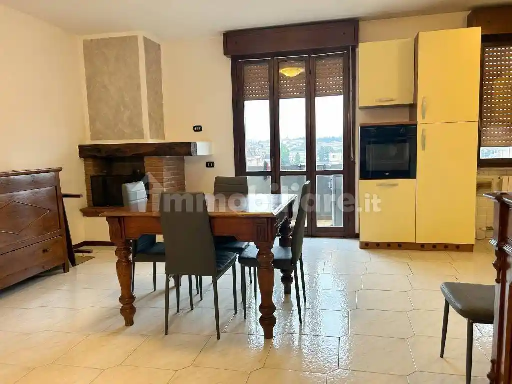 Appartamento in vendita a Desenzano del Garda