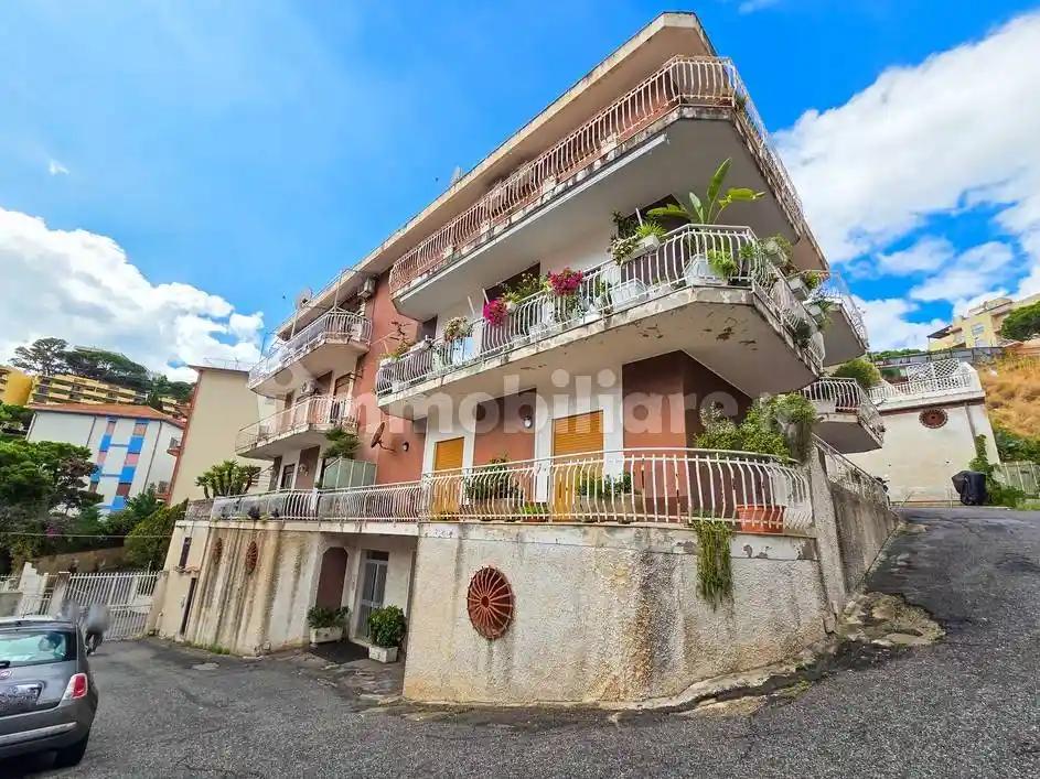 Appartamento in vendita a Messina