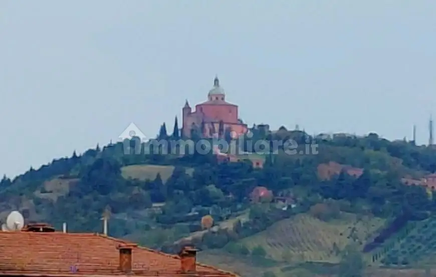 Appartamento in affitto a Bologna
