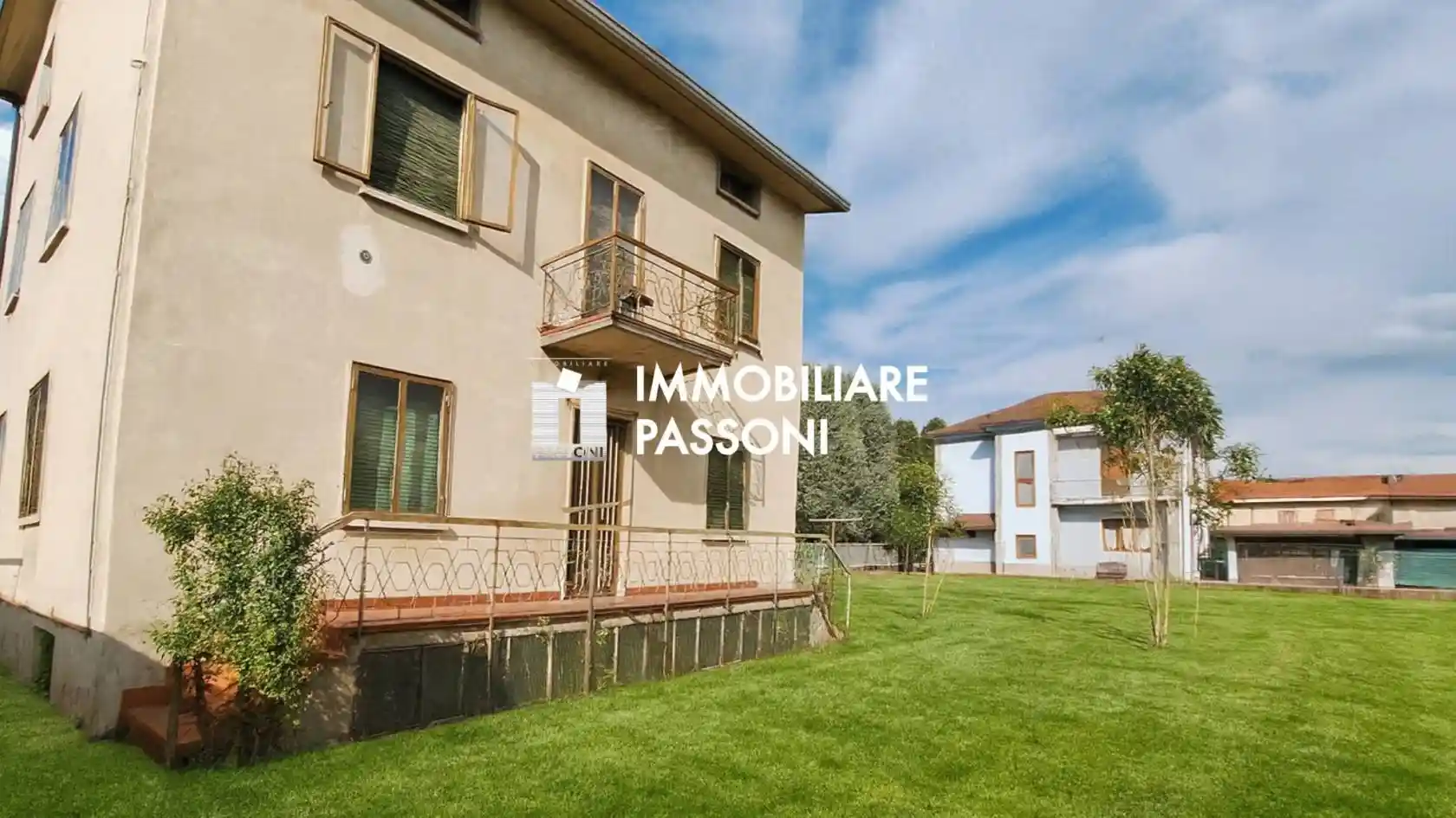 Villa in vendita a Fagnano Olona