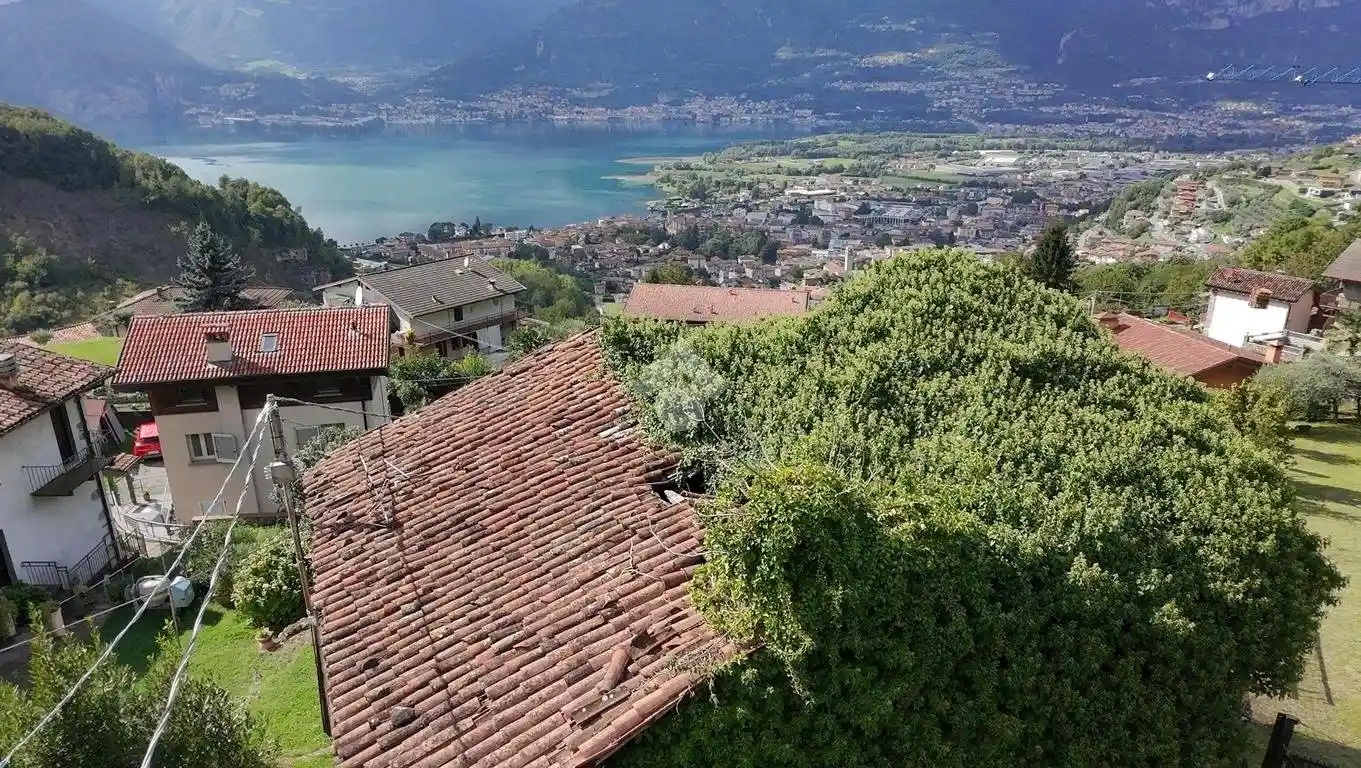 Rustico - Casale in vendita a Pisogne