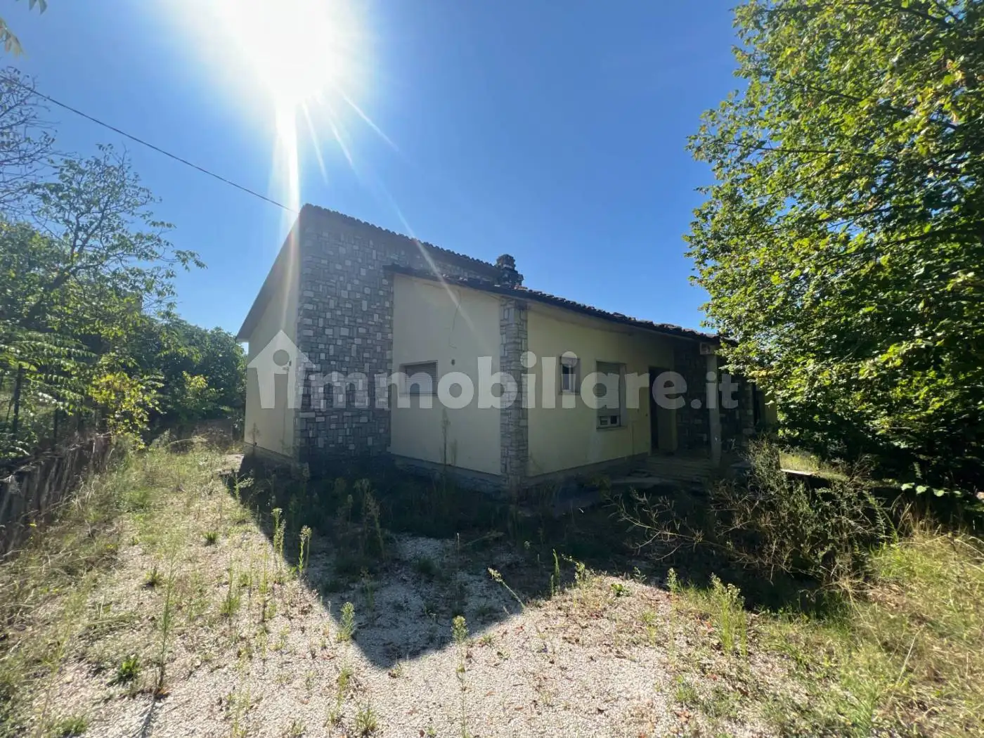 Appartamento in vendita a Genga