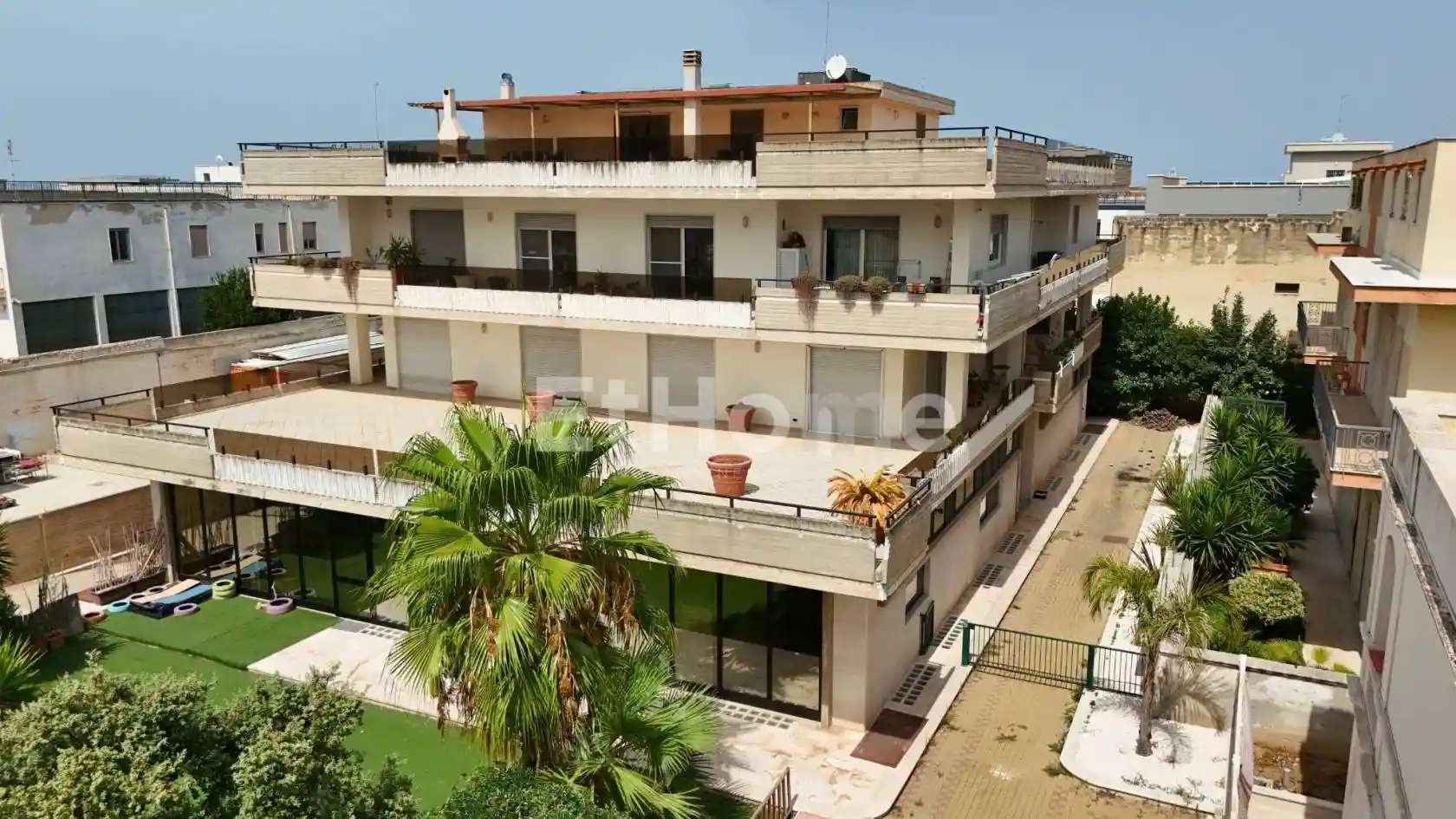 Palazzo - Edificio in Vendita - foto 2