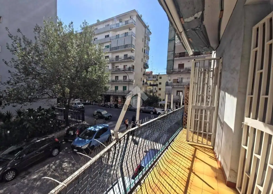 Appartamento in vendita a Napoli