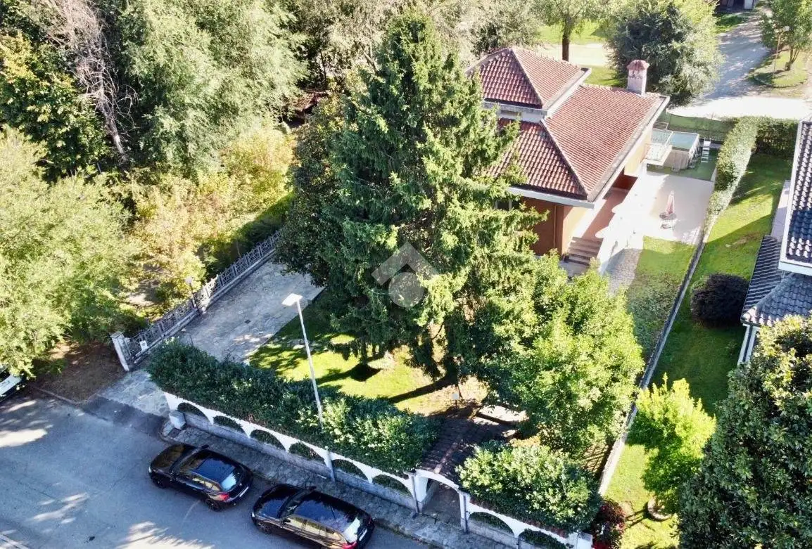 Villa in vendita a Vinovo