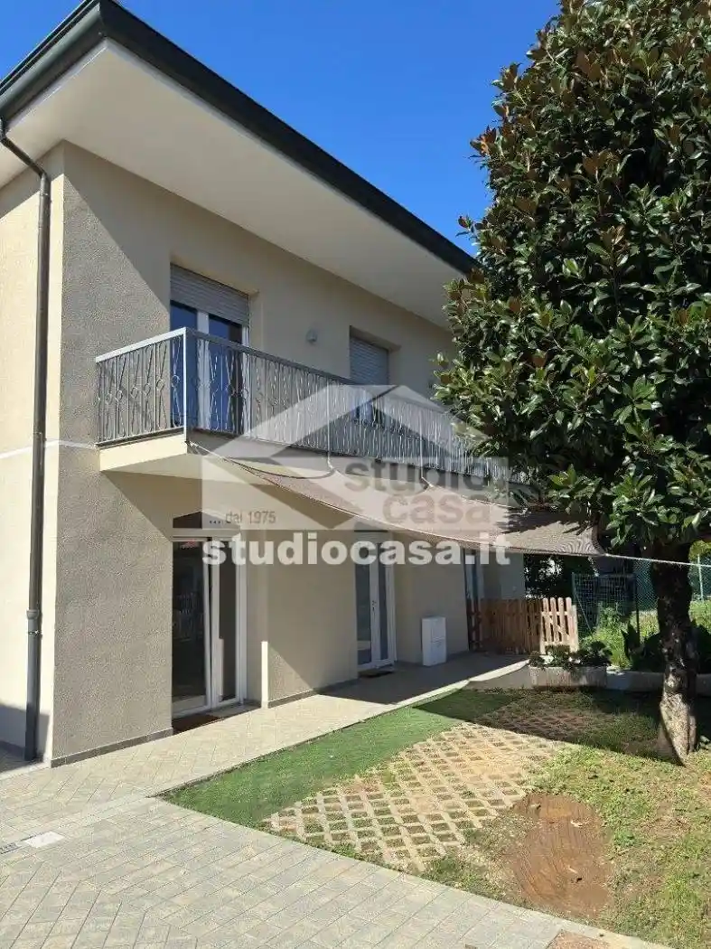 Villa in vendita a Urgnano