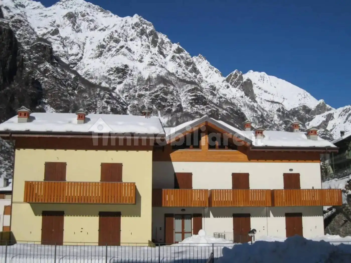 Appartamento in vendita a Valbondione