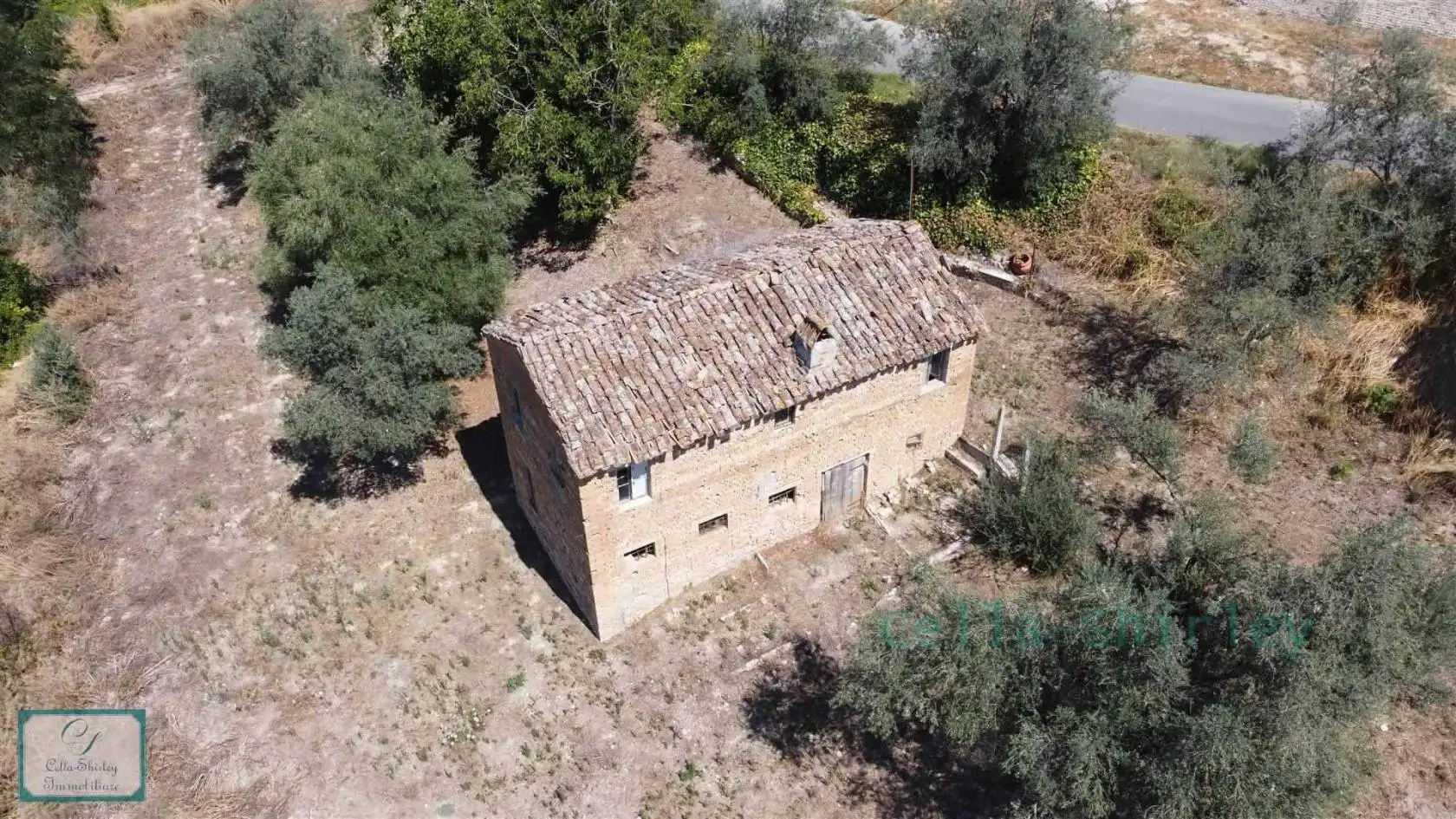 Rustico - Casale in vendita a Montottone