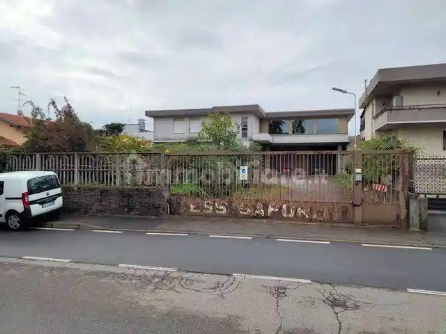 Appartamento in vendita a Cassano Magnago