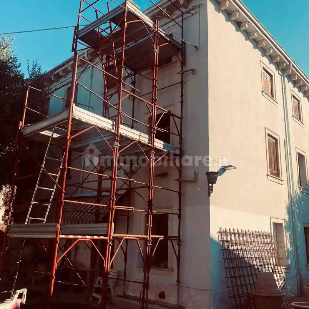 Palazzo - Edificio - foto 2