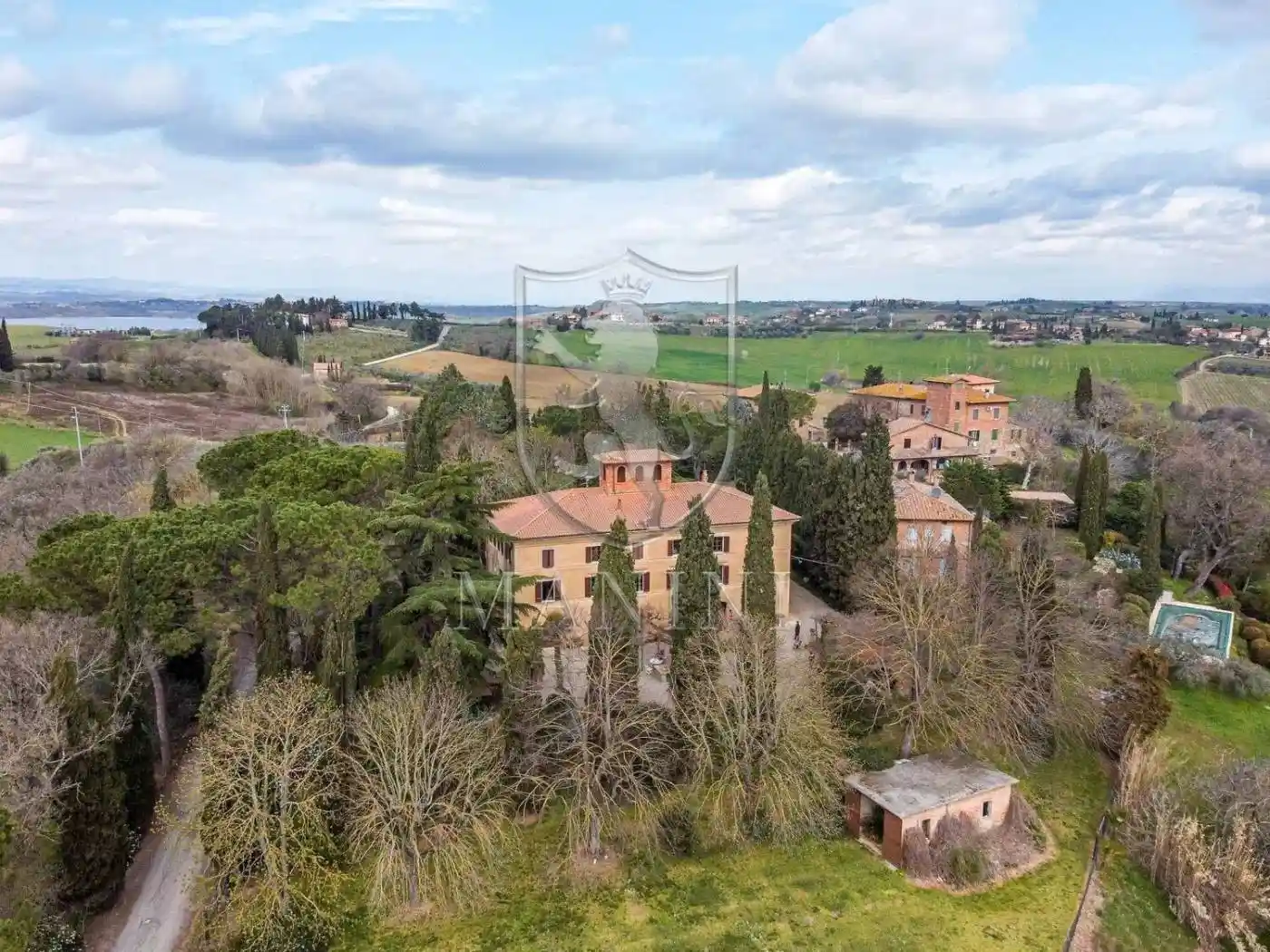 Cascina, buono stato, 1000 m², Casamaggiore, Castiglione del Lago - foto 2