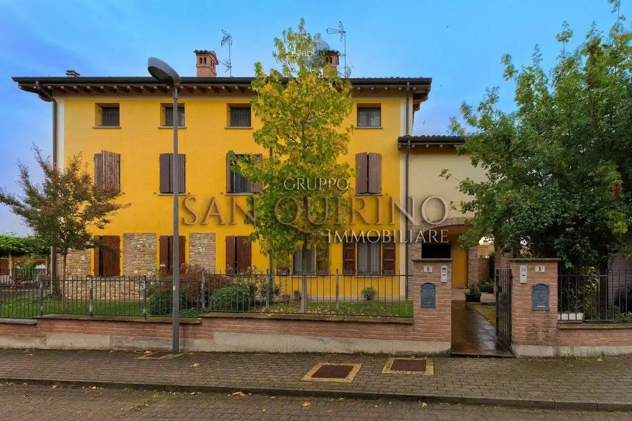 Casa indipendente in vendita a Maranello
