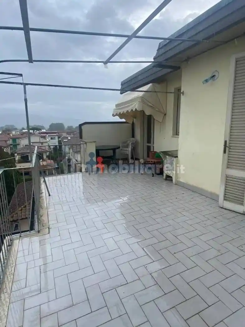 Appartamento in vendita a Viareggio