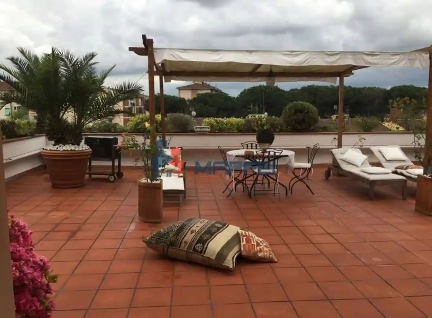 Appartamento in vendita a Viareggio