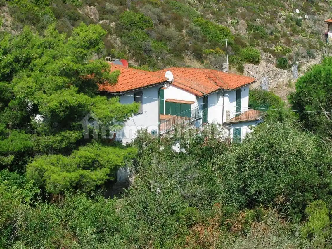 Trilocale via assunzione 3, Porto, Capraia Isola - foto 5