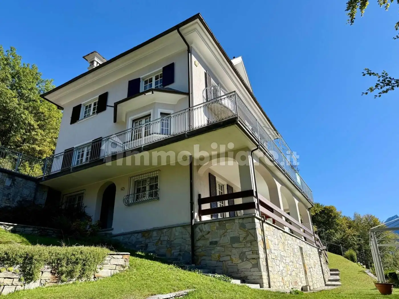 Villa in vendita a Villette