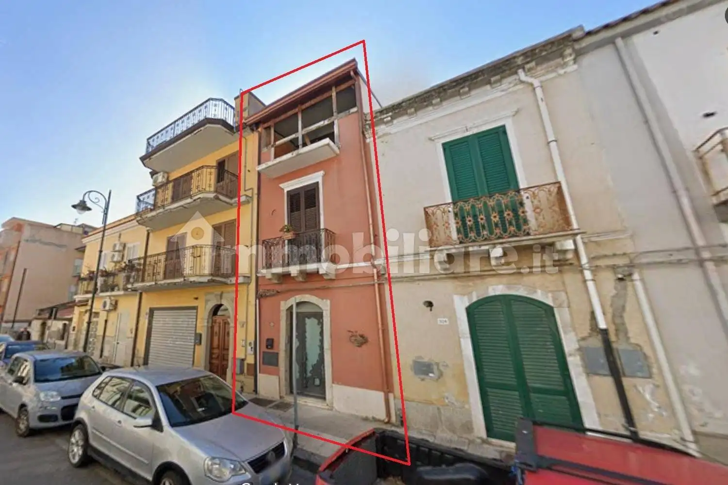 Villetta a schiera in asta a Nizza di Sicilia