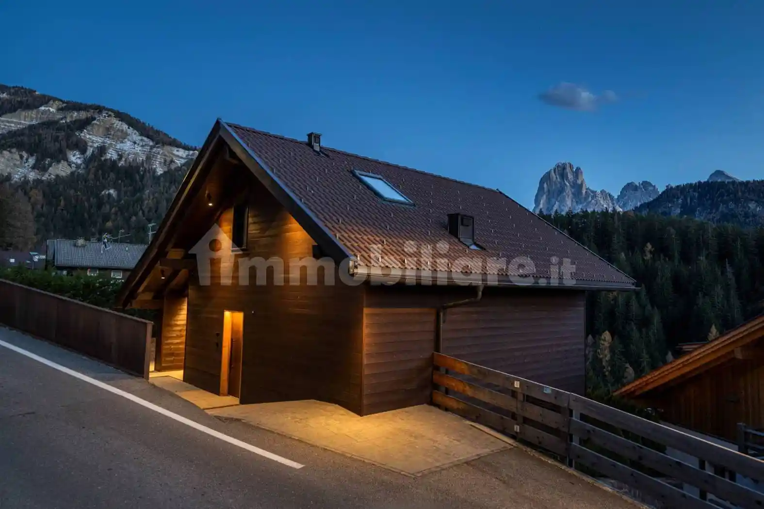 Villa unifamiliare 250 m², Ortisei - foto 2