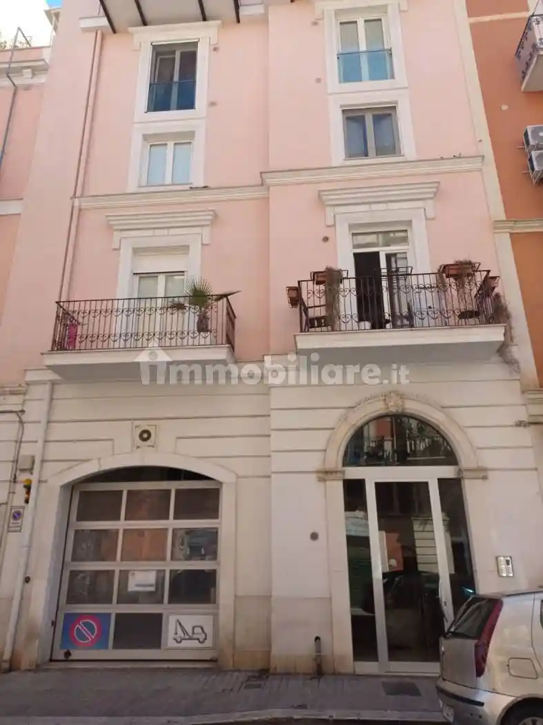 Appartamento in vendita a Bari