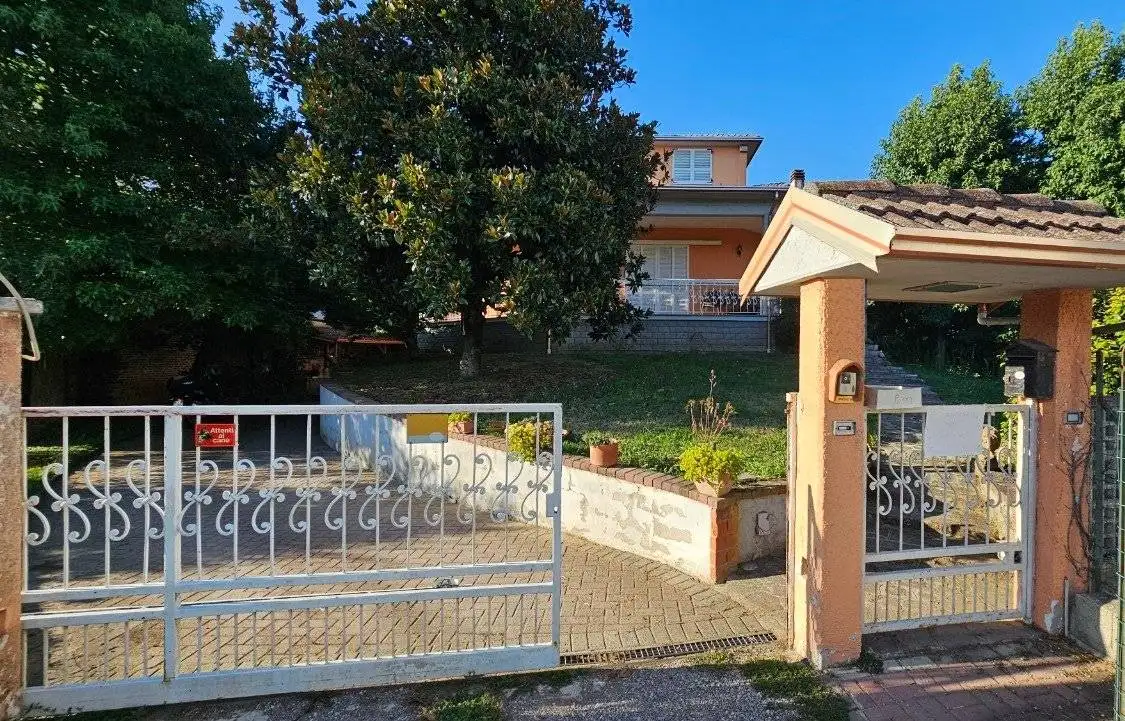 Villa in vendita a San Zenone al Po