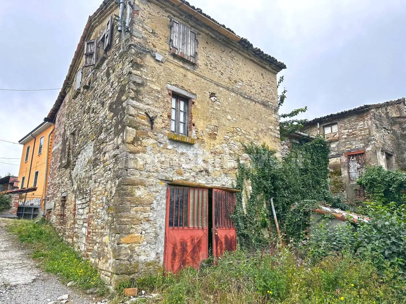 Rustico - Casale in vendita a Bettola