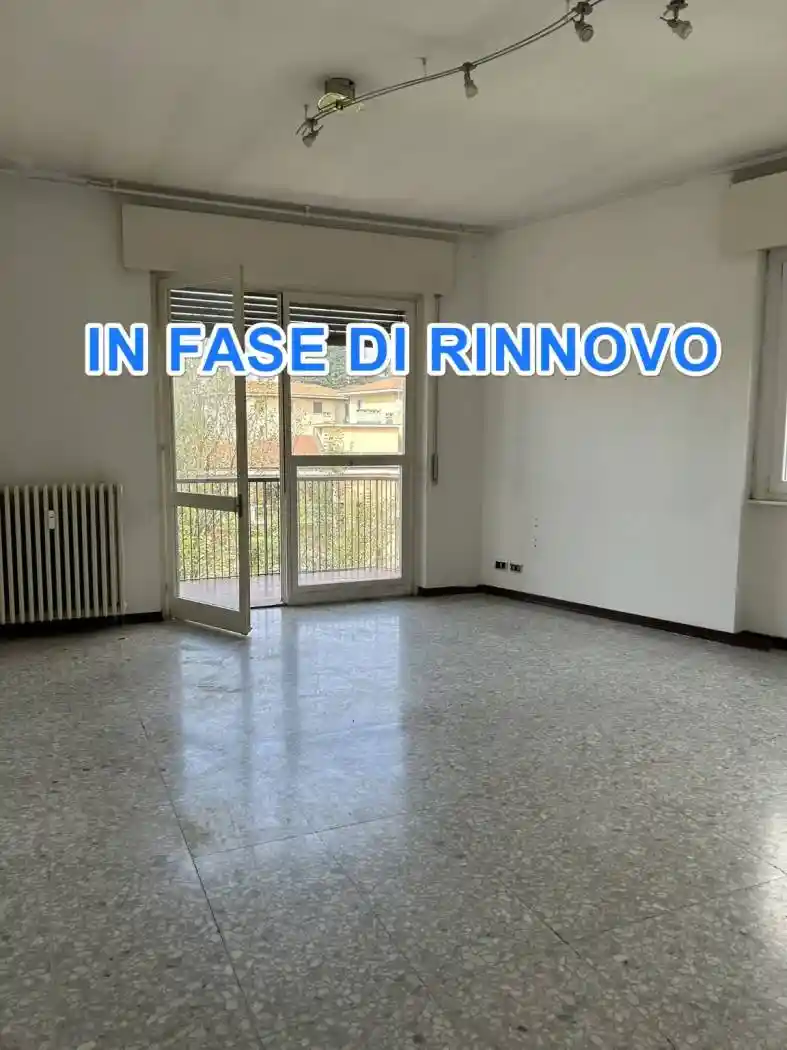 Trilocale via Carlo Goldoni, Bosto, Varese - foto 3