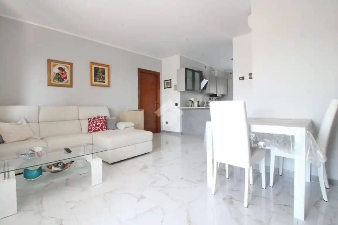 Trilocale via Pietro Nenni 18, Vallone, Pavia - foto 2