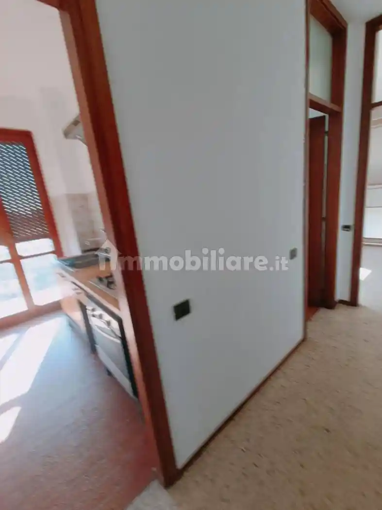 Bilocale buono stato, quarto piano, Sant'Andrea, Novara - foto 2