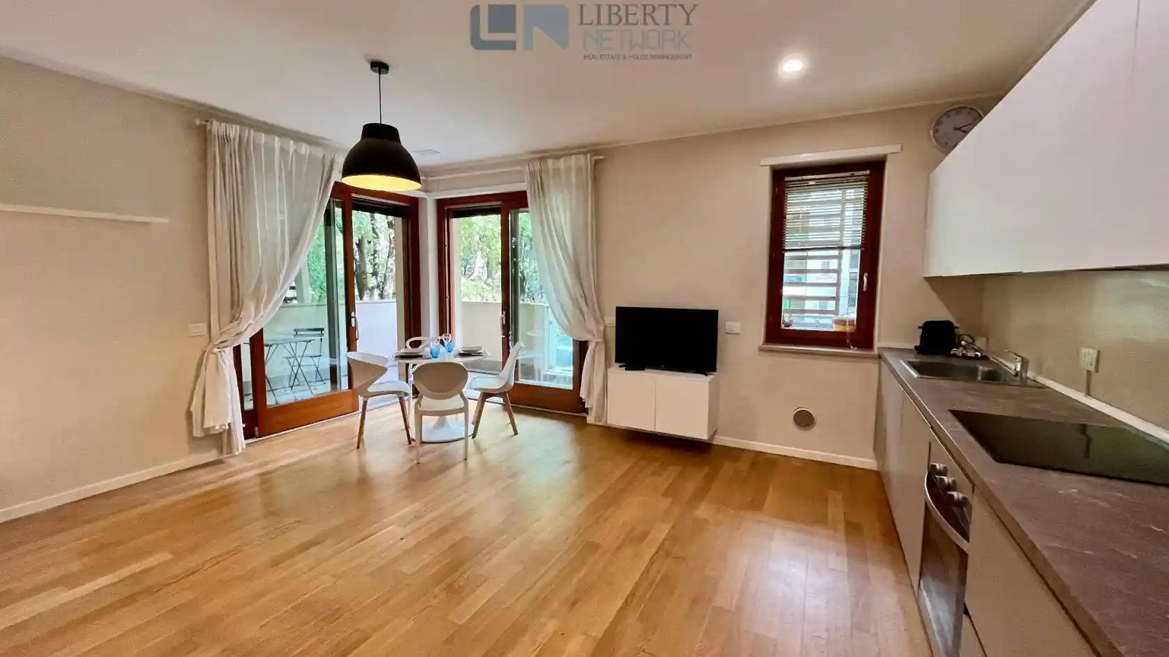 Bilocale via Principe Eugenio 12, Cenisio, Milano - foto 2