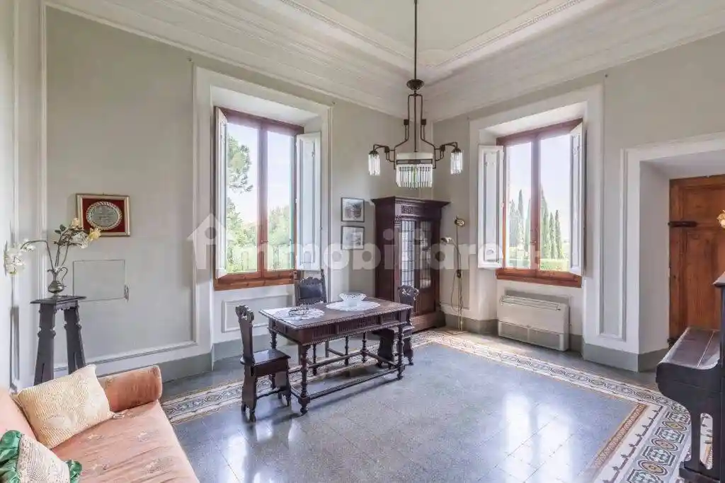 Villa in vendita a Forte dei Marmi