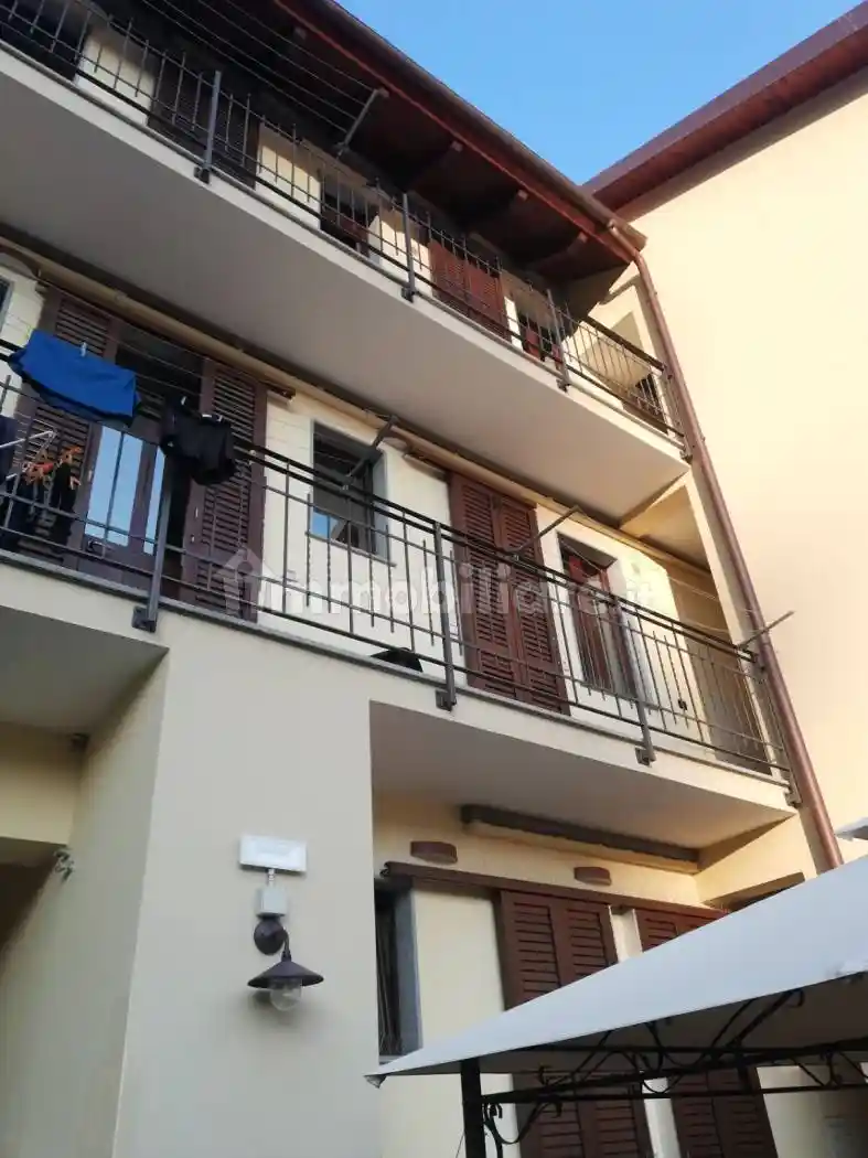 Palazzo - Edificio in vendita a Torino